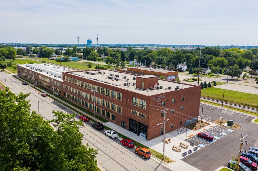 Primary Photo - Brass Works Apartments