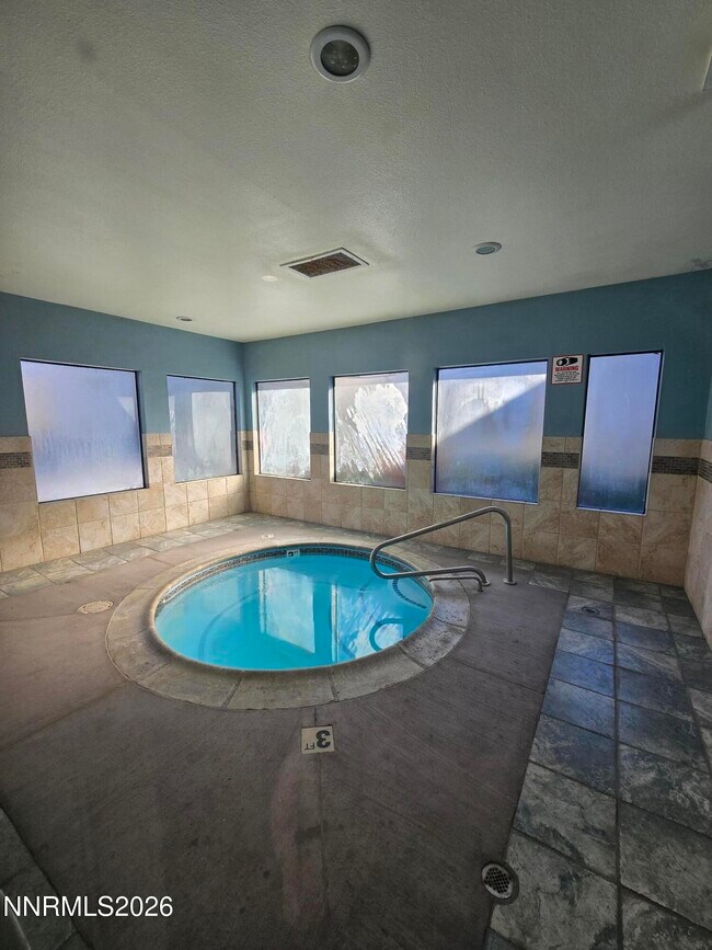 Building Photo - 3230 Wedekind Rd