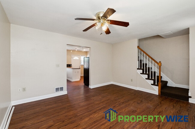 Building Photo - 1250 Walker Ave