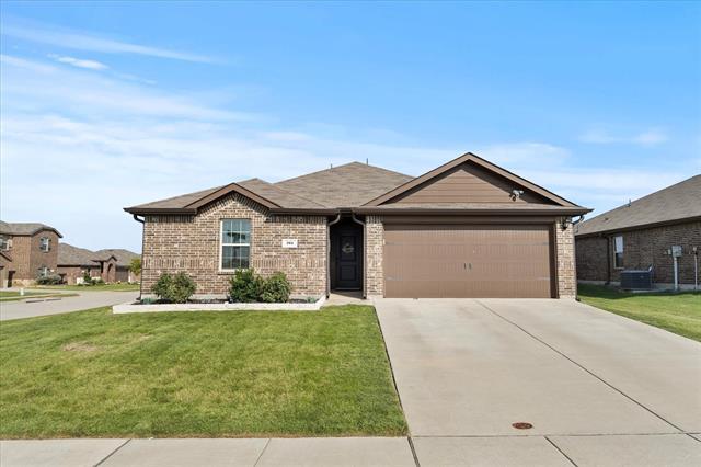 Primary Photo - 701 Saddle Oak Ln