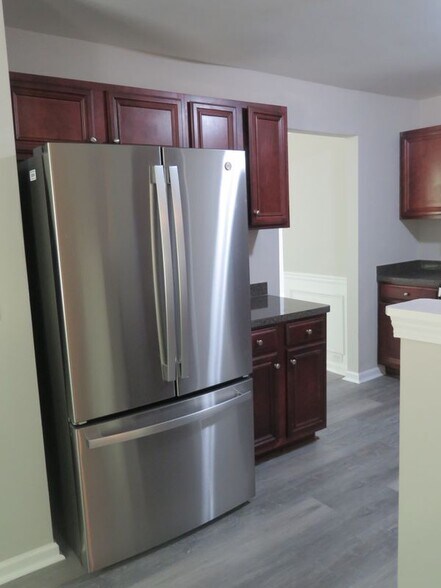 Building Photo - 2510 Wrangler Dr