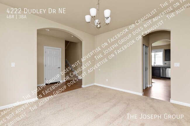 Building Photo - 4222 Dudley Dr NE
