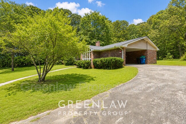 Building Photo - 3605 Flat Shoals Rd