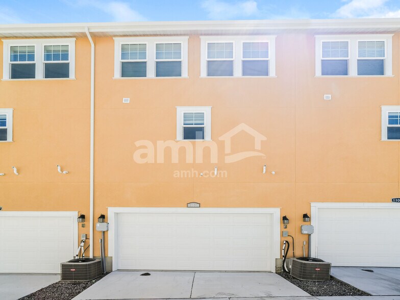 Building Photo - 11039 S Stream Rock Rd