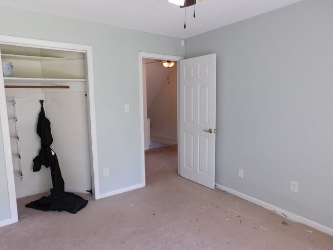 Building Photo - 149 Quarterdeck