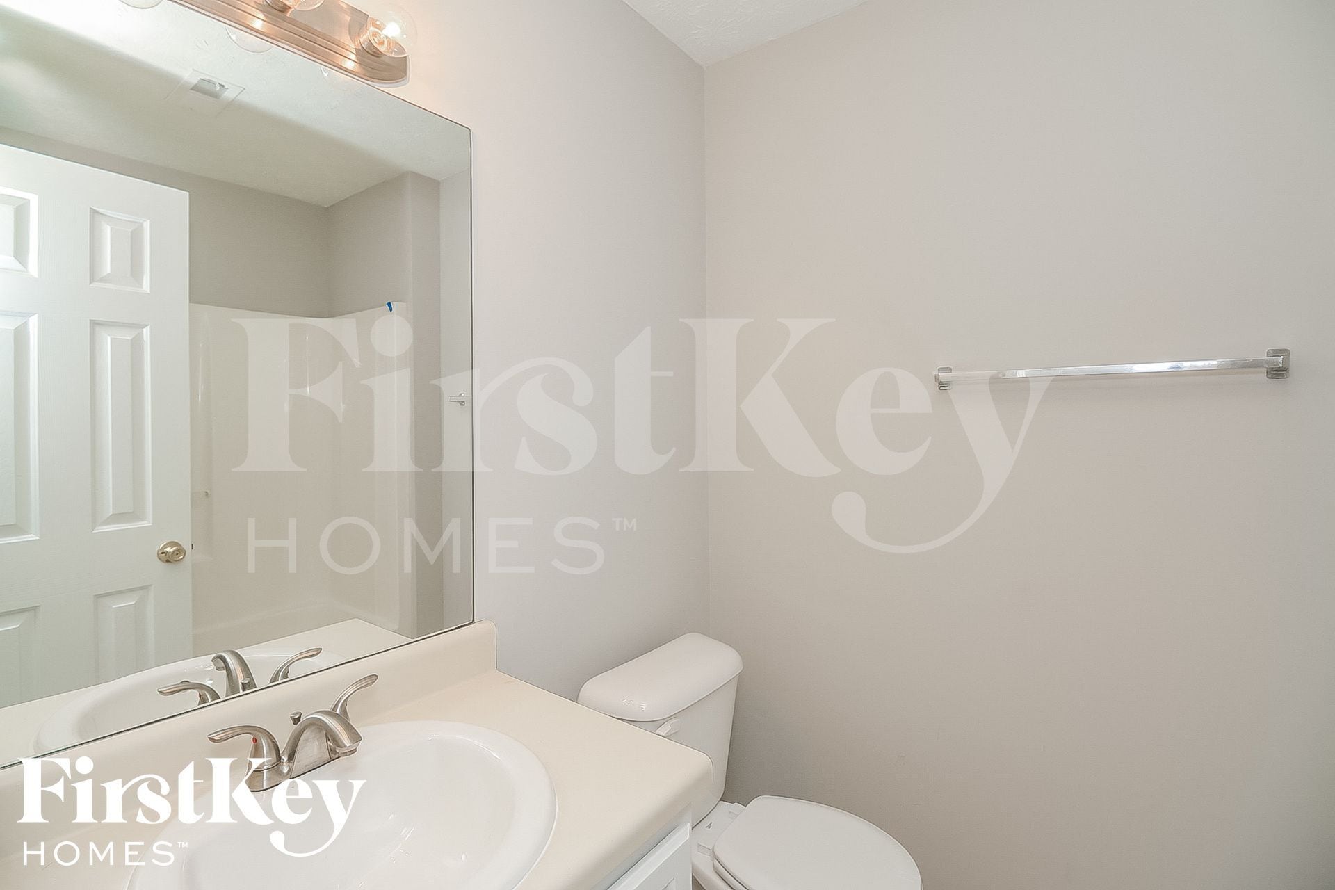 Building Photo - 4035 Mission Way