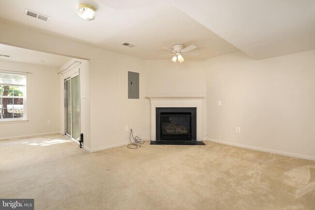 Building Photo - 8611 Ellesmere Way