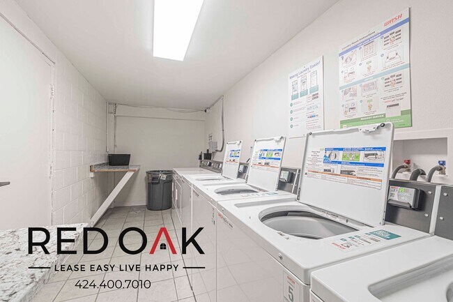 Building Photo - 3710 E Fountain St