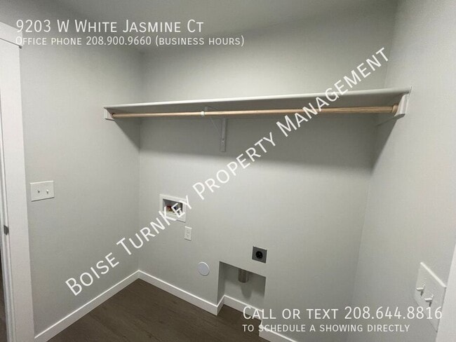 Building Photo - 9203 W White Jasmine Ct