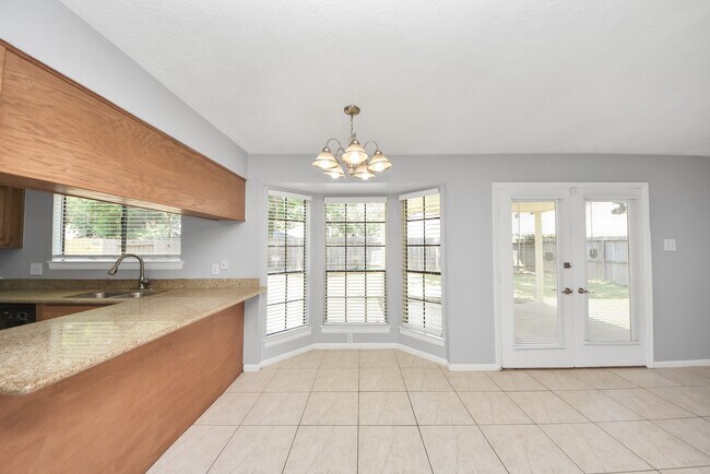 Building Photo - 16006 Autumn Falls Ln