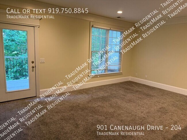 Building Photo - 901 Canenaugh Dr