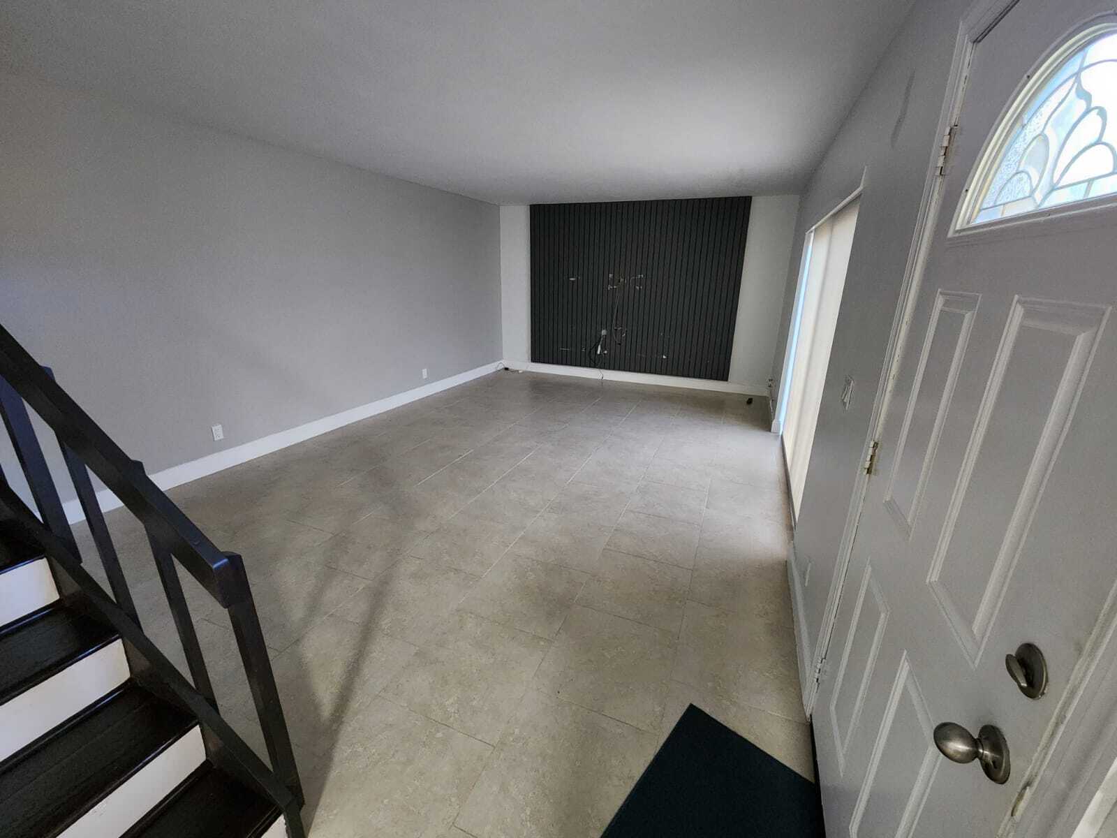Building Photo - 2384 Waterside Dr