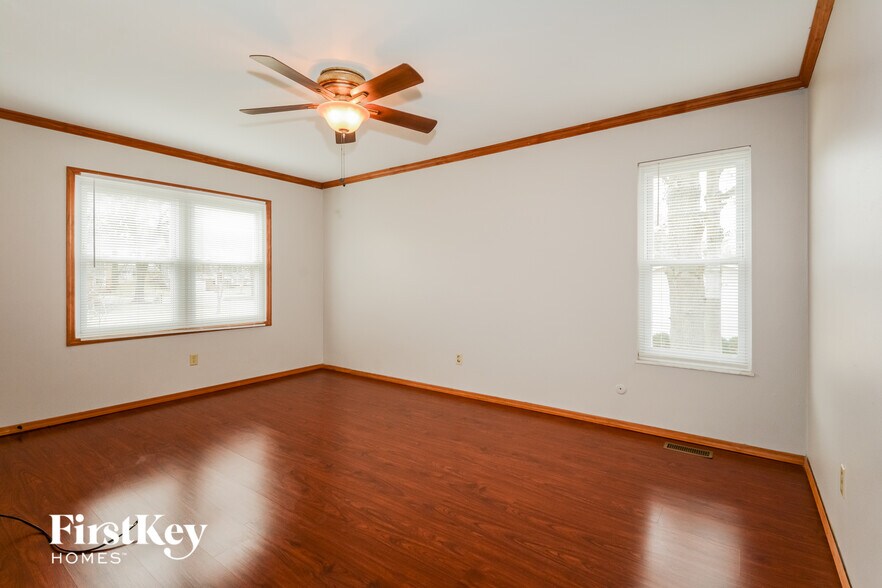 Building Photo - 341 Lemonwood Dr