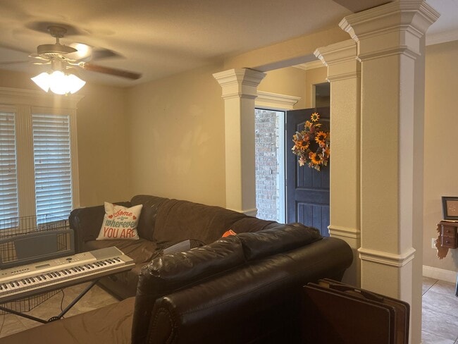 Building Photo - 3/2/2 WYLIE!  Ready for move in!