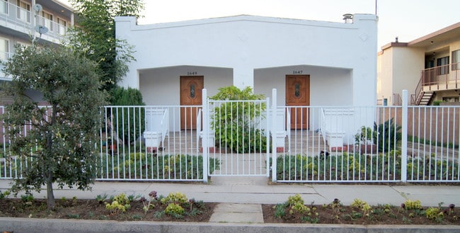 Primary Photo - 1649 257th St