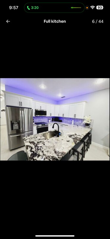 Building Photo - 415 Magnolia Ave