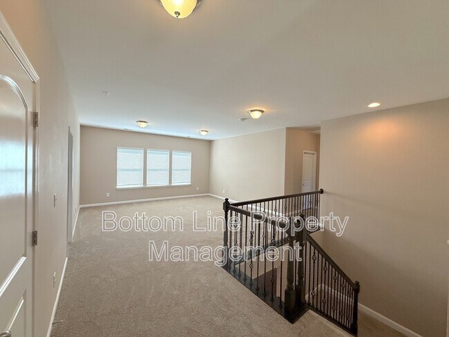 Building Photo - 178 Alexandria Dr