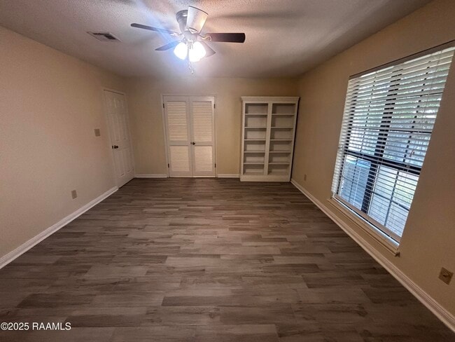 Building Photo - 106 Doubloon Dr