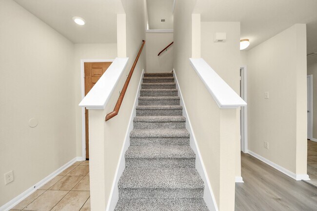 Building Photo - 19245 Reiner Gln Ct