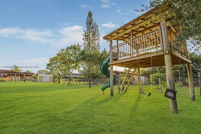 Building Photo - 20880 SW 234th St
