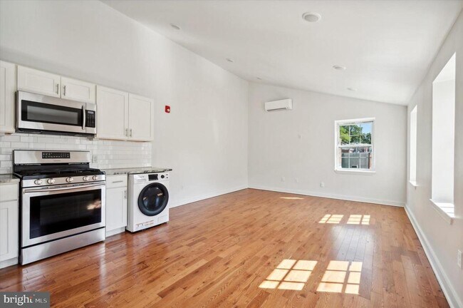 Building Photo - 5011 Germantown Ave