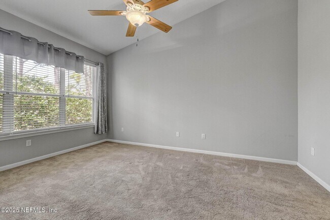 Building Photo - 6609 Spring Flower Ct