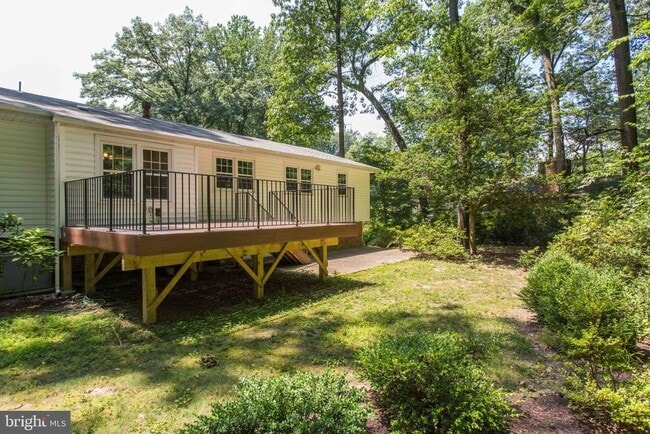 Building Photo - 9112 Santayana Dr