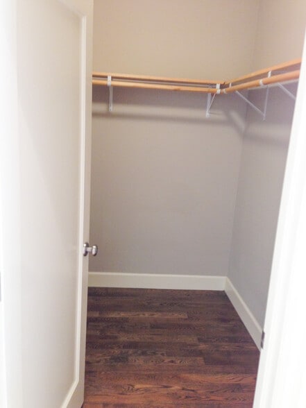 Building Photo - 1866 Golden Gate Ave