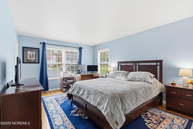 Building Photo - 554 Applewood Ct