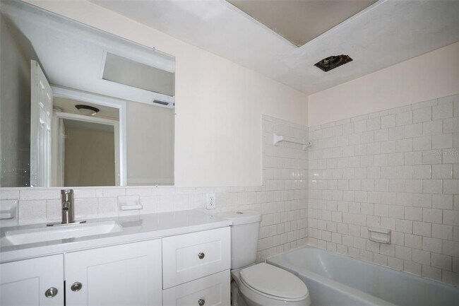 Building Photo - 4420 37th St S