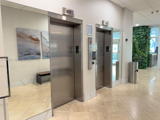 Building Photo - 250 174th St