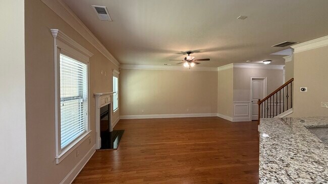 Building Photo - 590 Summerstone Ln