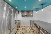 Building Photo - 100 Ocean Ln Dr