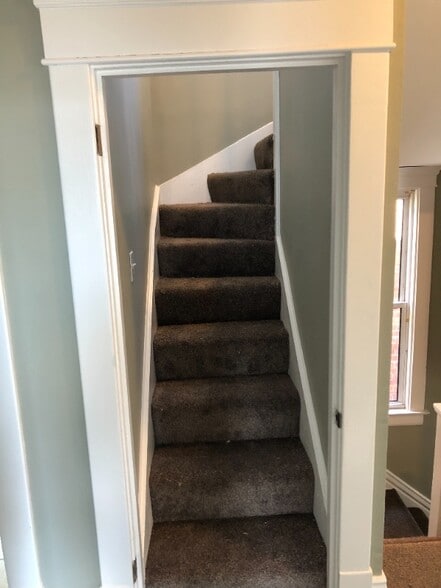 Building Photo - 830 9th Ave