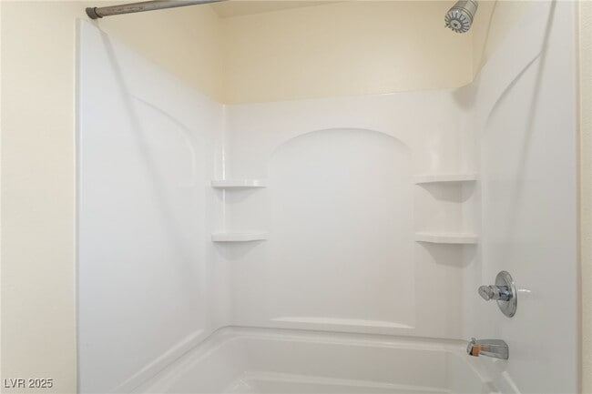 Building Photo - 1173 Paradise Mountain Tr