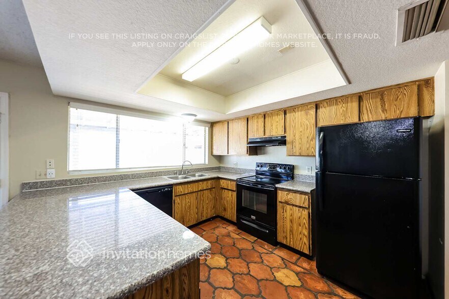 Building Photo - 11010 W Calle del Sol