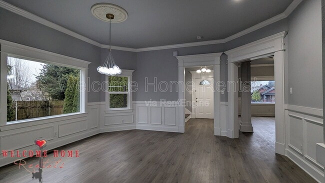 Building Photo - 4520 S Thompson Ave