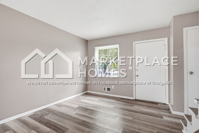 Building Photo - 5702 Beechcroft Rd