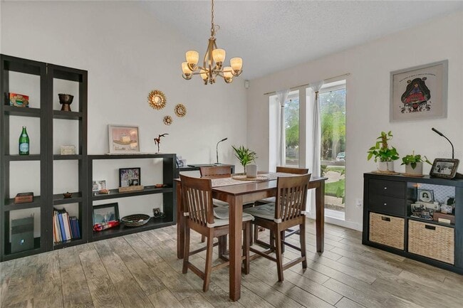 Building Photo - 733 Coquina Ct