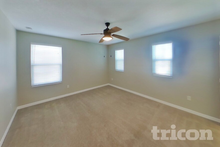 Building Photo - 12418 Field Point Way