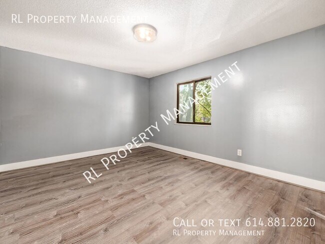Building Photo - Beautiful 3 bedroom 1.5 bath condo in Wexmoor