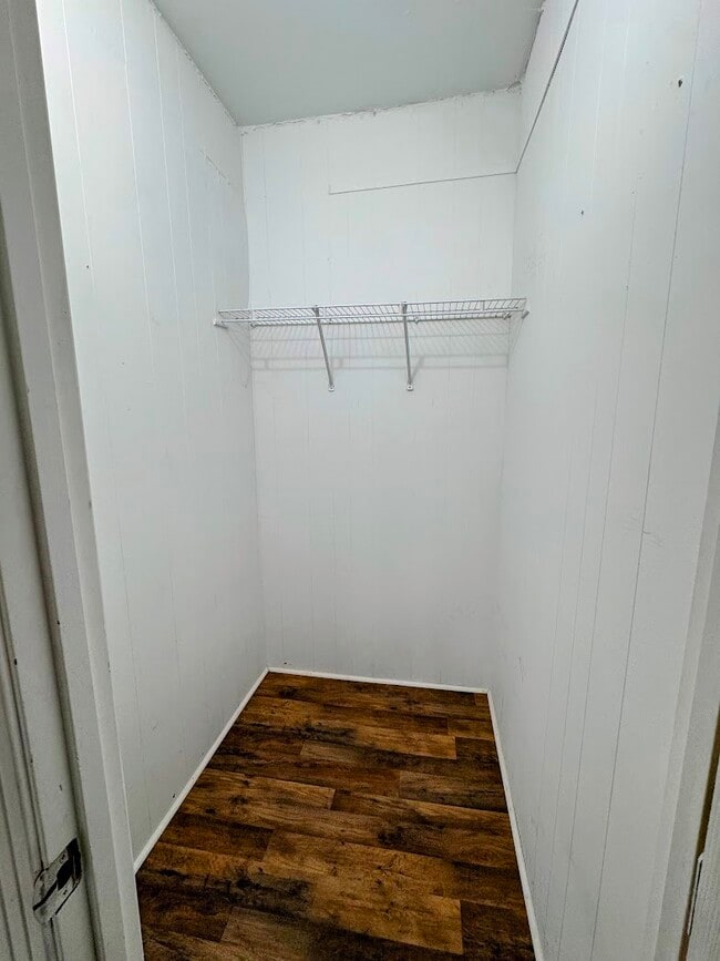 Building Photo - 11 Cooks Rd