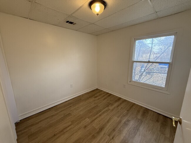 Building Photo - 7553 Orchard Ave