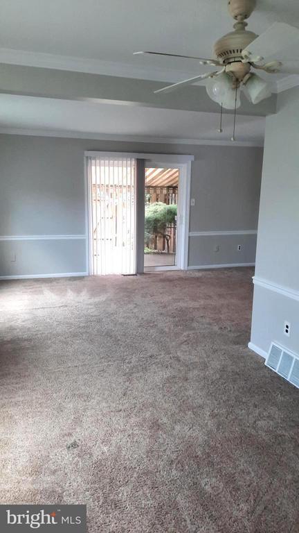 Building Photo - 700 Allenview Dr