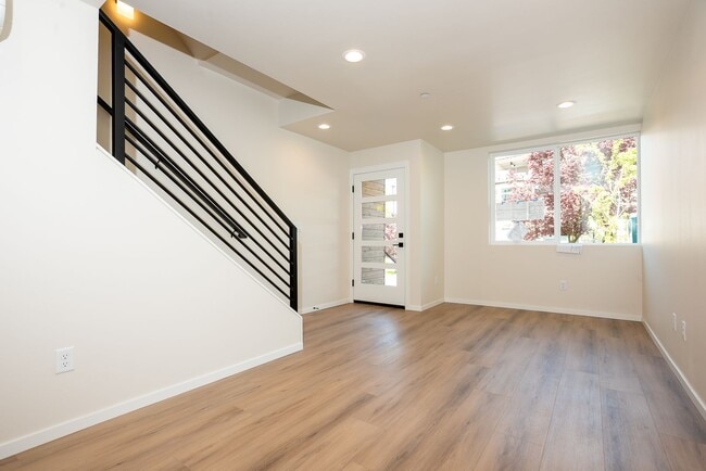 Building Photo - NEW CONSTRUCTION- MOVE- IN READY