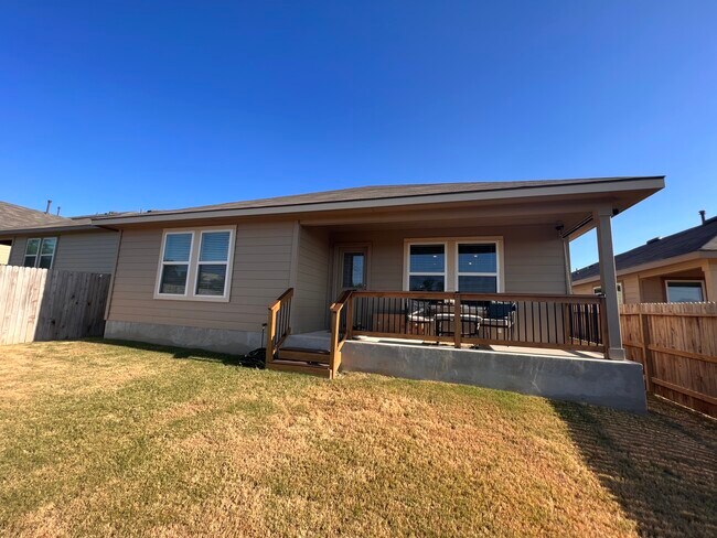 Building Photo - 5507 Stormie Keep