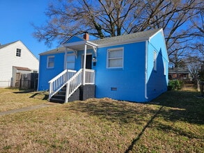 Building Photo - 1410 Willis St