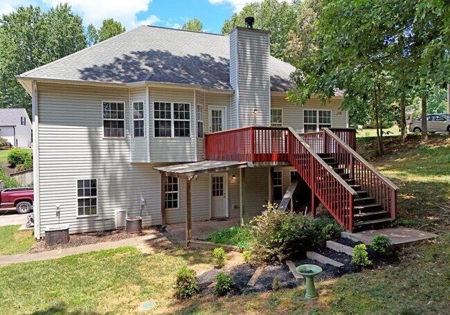 Building Photo - 4607 Enfield Dr