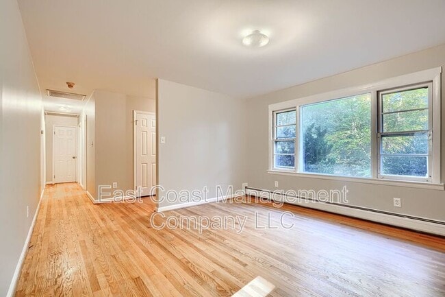 Building Photo - 7071 Pindell School Rd
