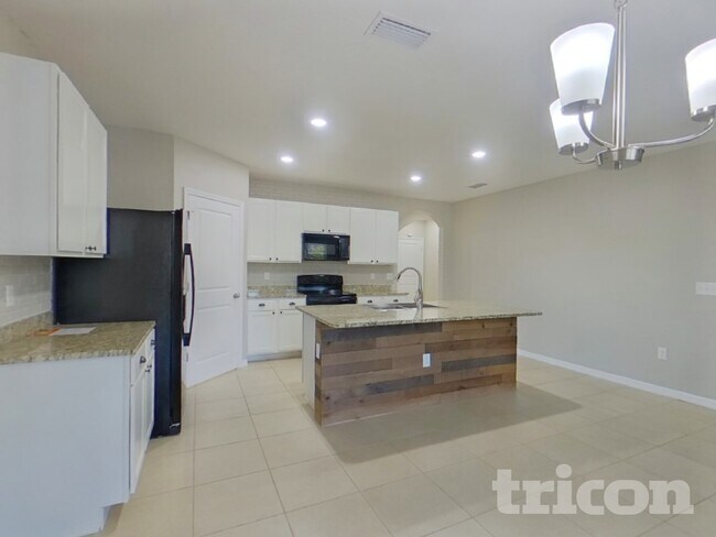 Building Photo - 10212 Cloudburst Ct